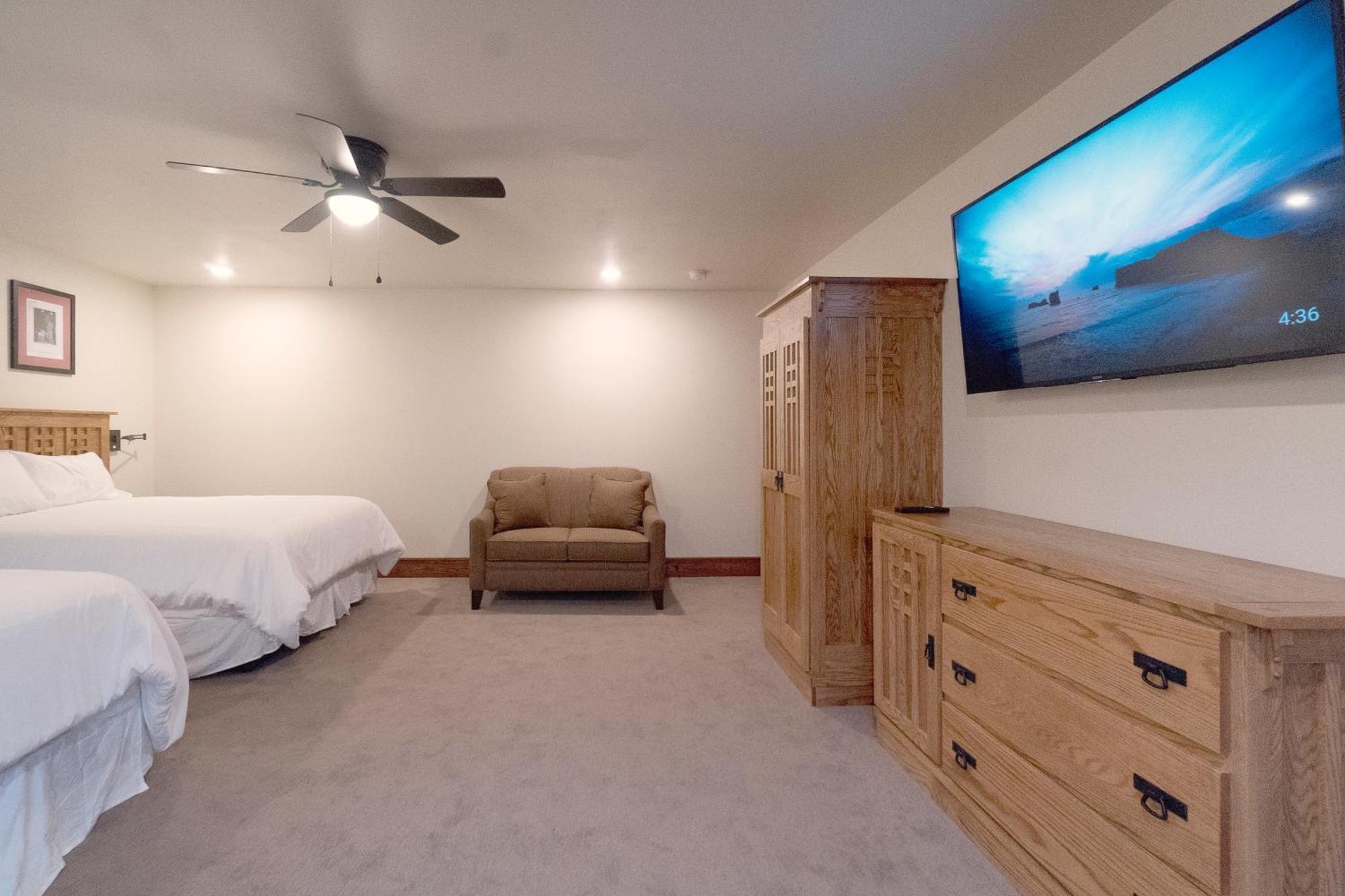 Main Street Inn Vermillion ภายนอก รูปภาพ