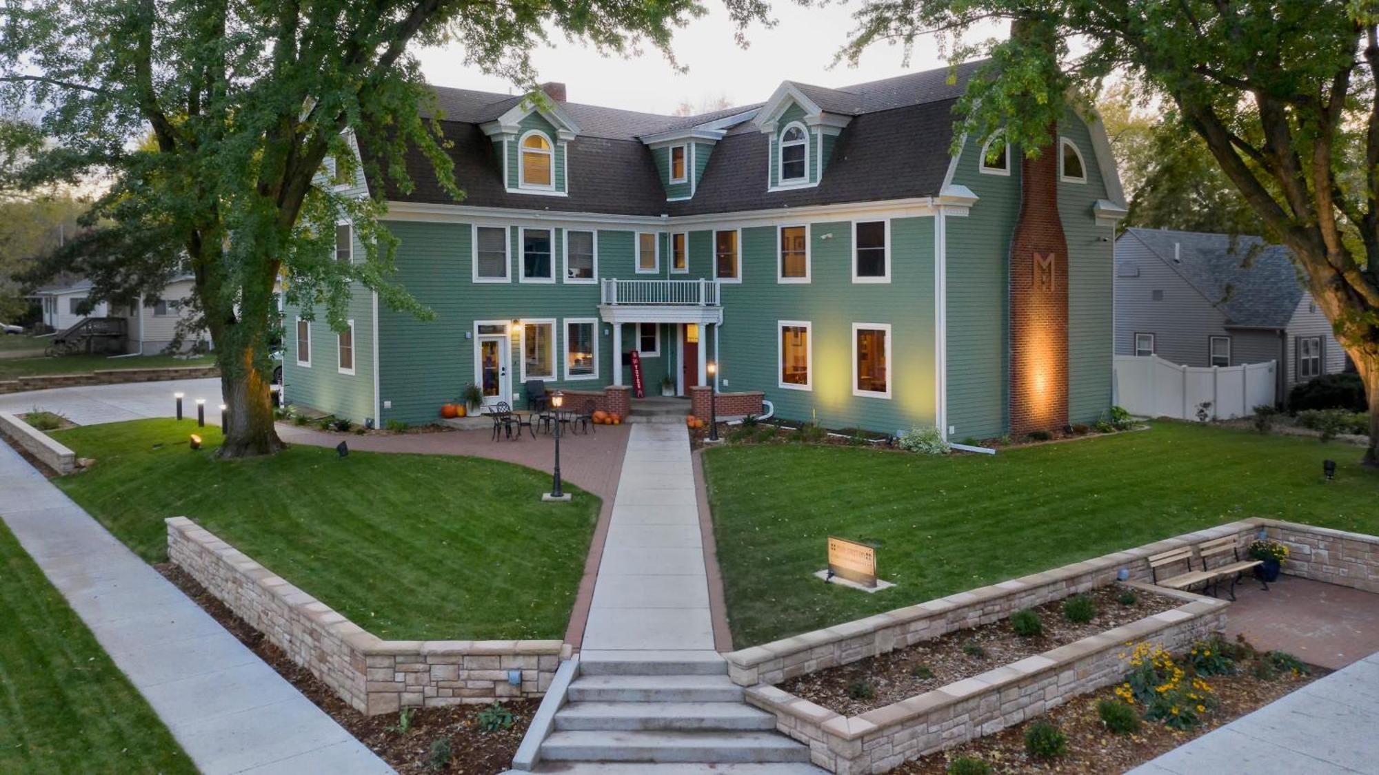 Main Street Inn Vermillion ภายนอก รูปภาพ
